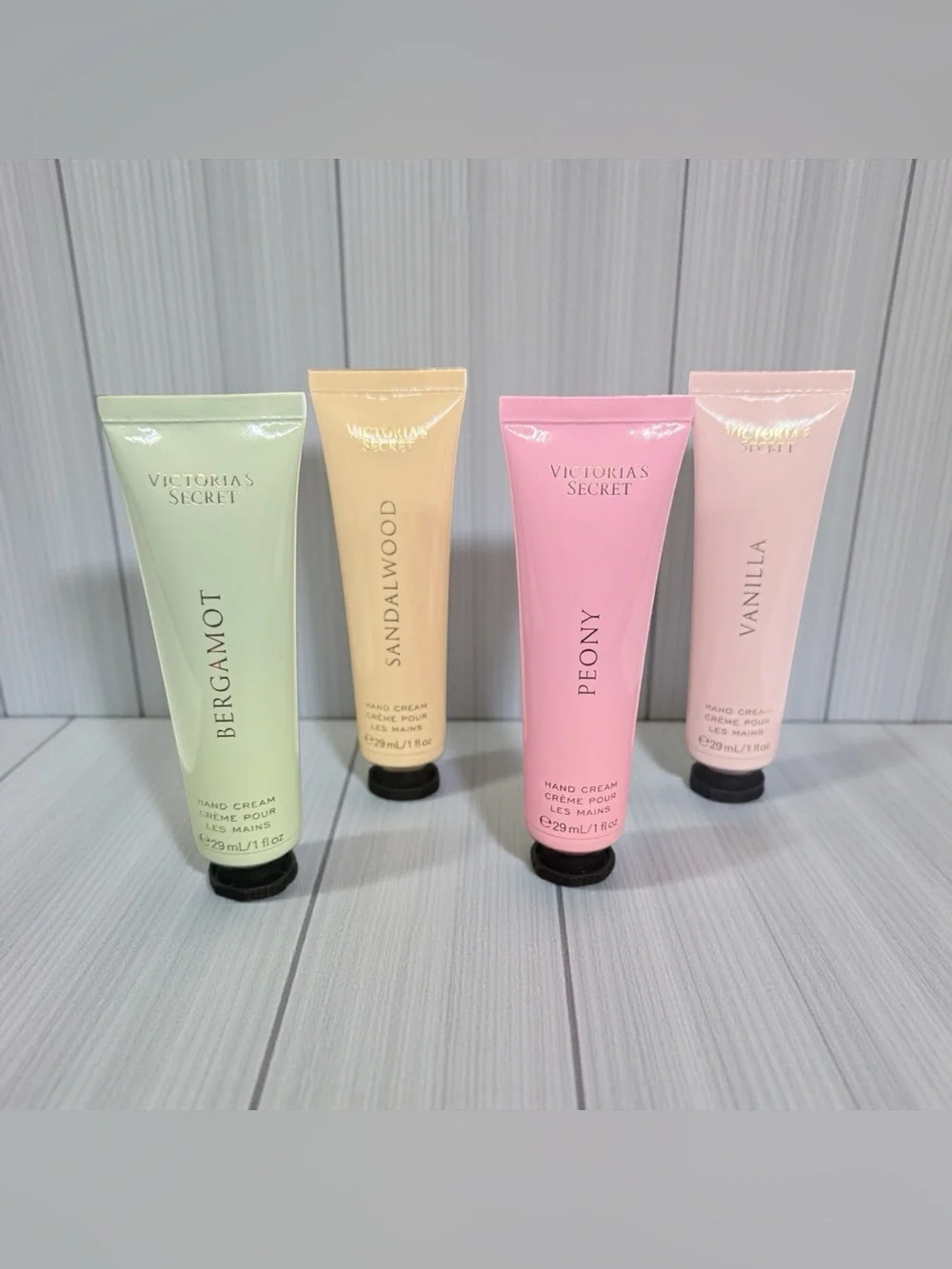 💕VICTORIA’S SECRET💕Assorted Scented Hand Creams/1 fl oz each/PICK ONE/NIP